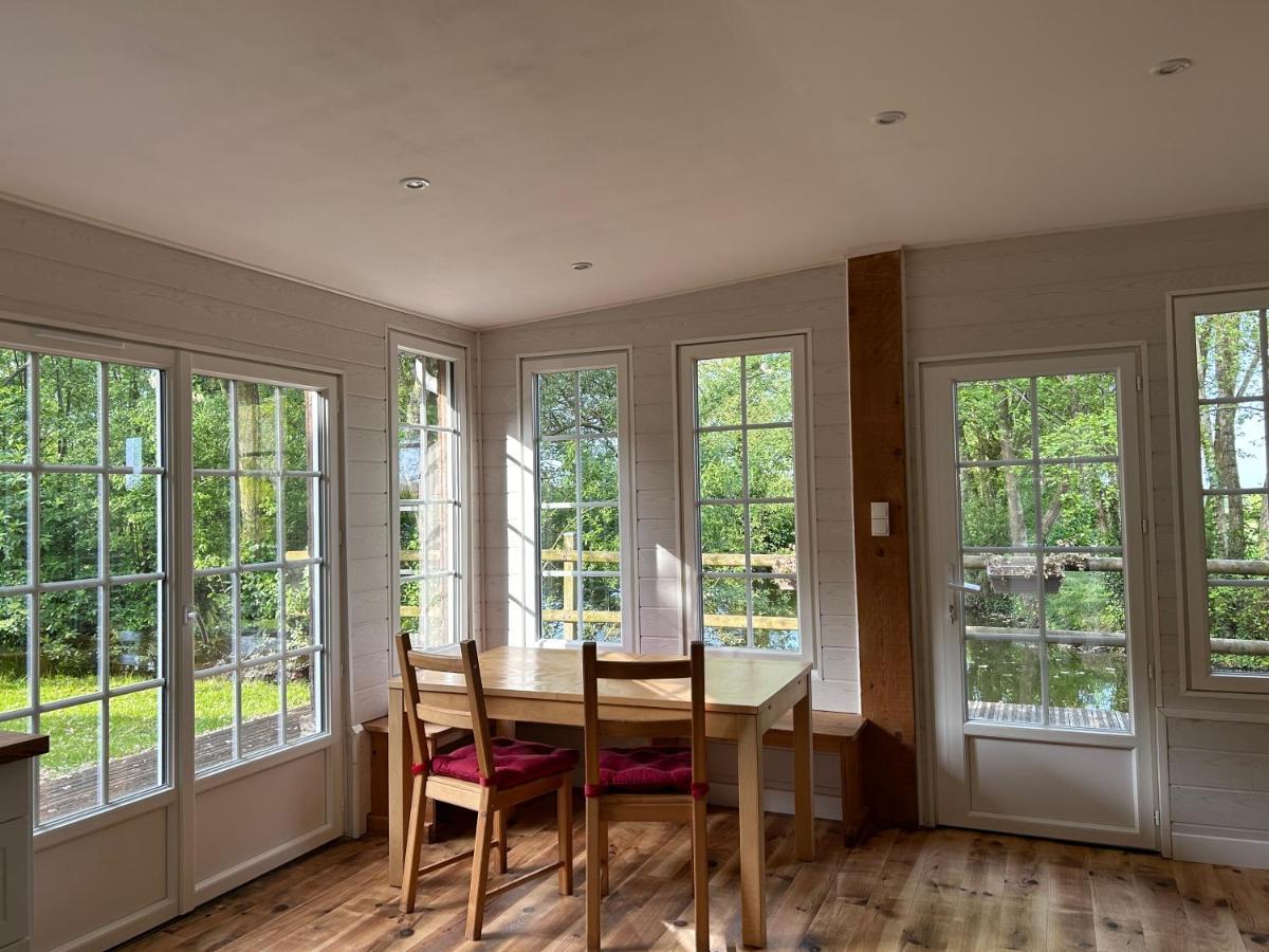 La Maison De L'Etang Manerbe Exteriér fotografie